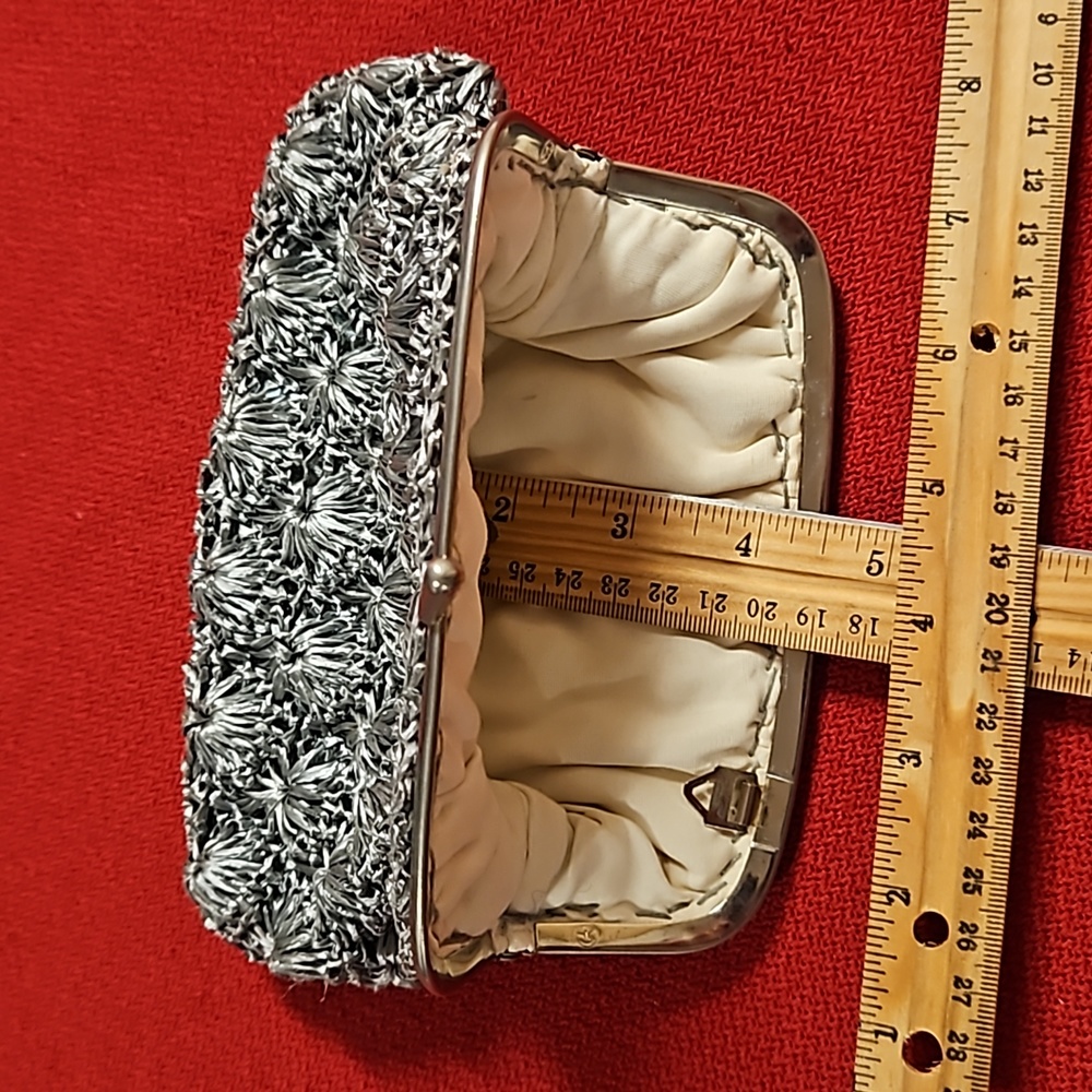 Vintage gray crochet snap shut clutch bag not yarn cool dress prom novelty - Picture 2 of 10